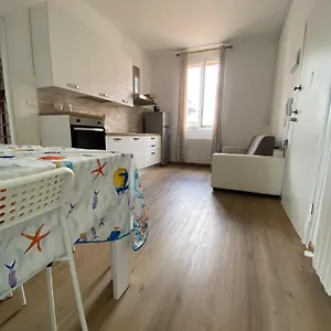  Affittacamere Levante